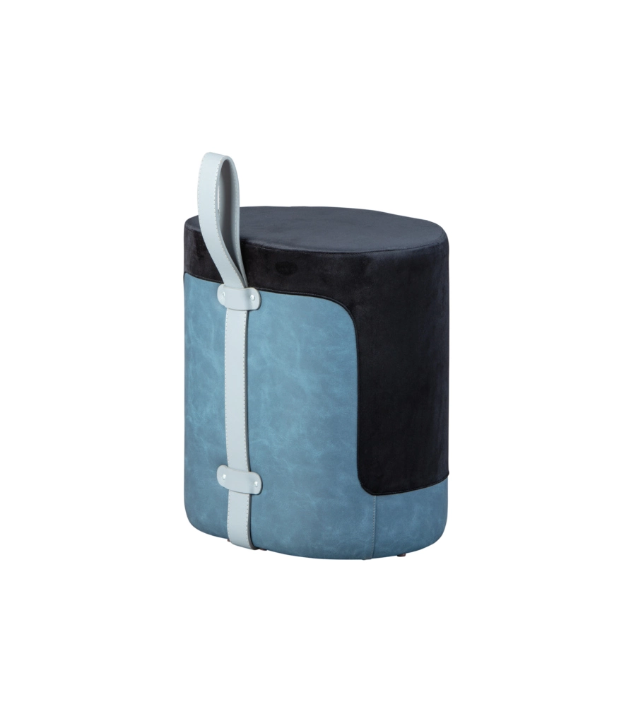 Pouf nero e azzurro con maniglia in ecopelle, 38x32,5x43 cm